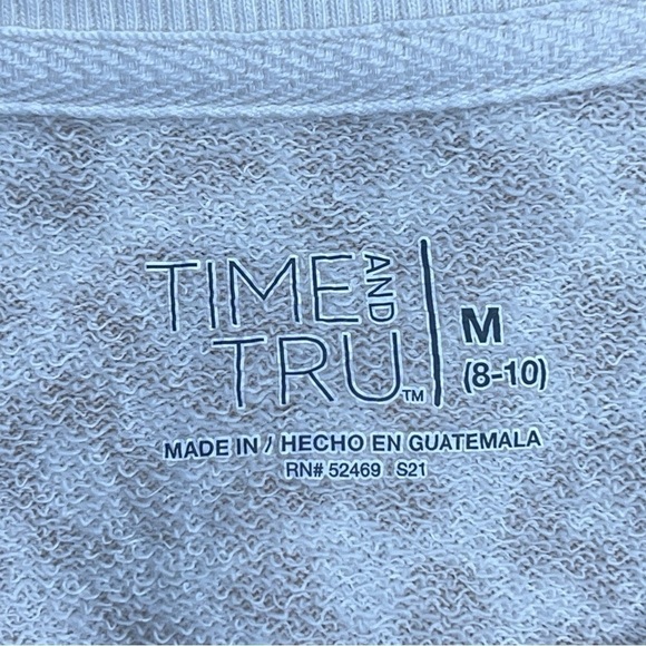 MEDIUM TIME AND TRU WHITE BEIGE LEOPARD ANIMAL PRINT SWEATSHIRT LONG SLEEVE - Picture 8 of 10